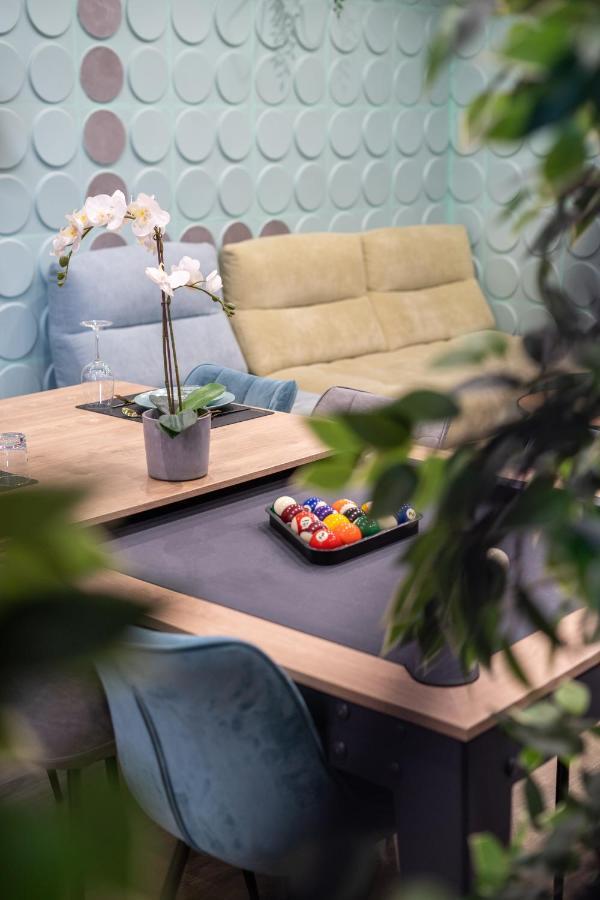 Capsule Wellness - Sauna - Balneo - Machine De Sport Privatif - Ps5 - 2 Chambres Valenciennes Eksteriør bilde